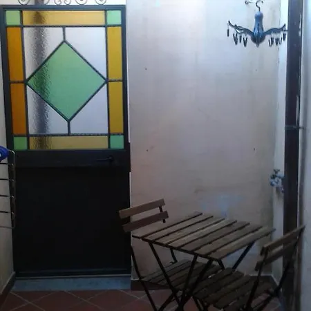 Cozy House In The Heart Of Trastevere Affittacamere